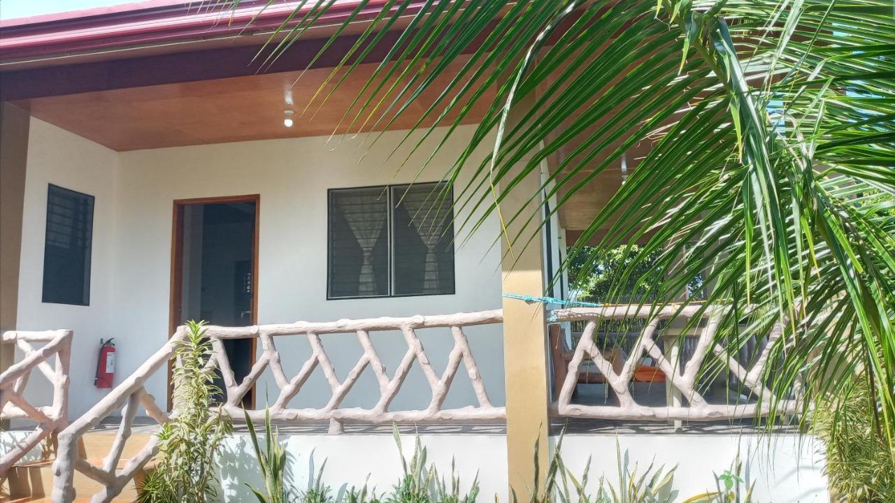 Casa James Apartment, Rooms , Pool And Restaurant Siquijor Exterior photo